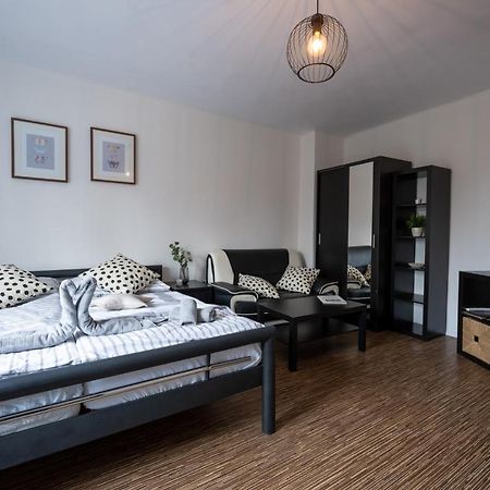 Apartmany Lanna Ceske Budejovice Buitenkant foto