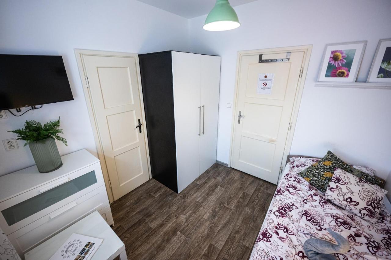 Apartmany Lanna Ceske Budejovice Buitenkant foto